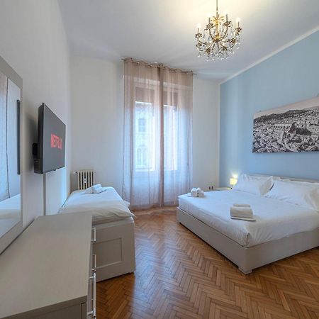 Suite In The Center Of Болонья Экстерьер фото